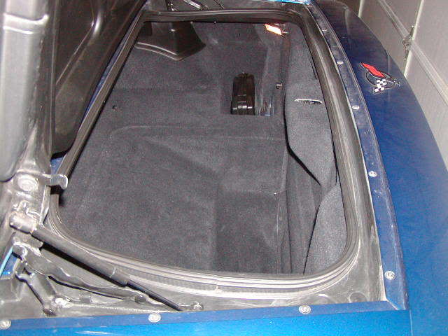 Name:  Z06trunk2.jpg
Views: 101
Size:  45.2 KB