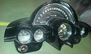1961 Corvette Instrument panel-speedo.jpg